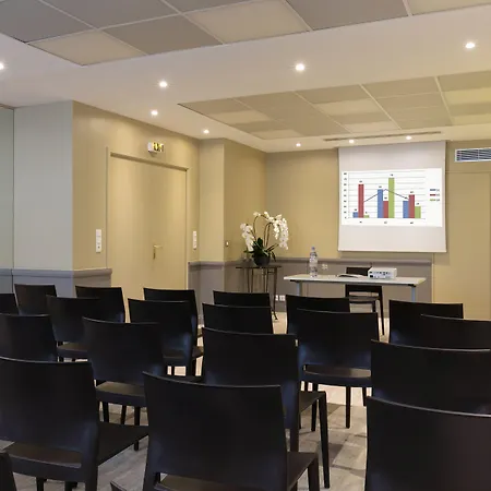 巴黎巴士底狱酒店 3*