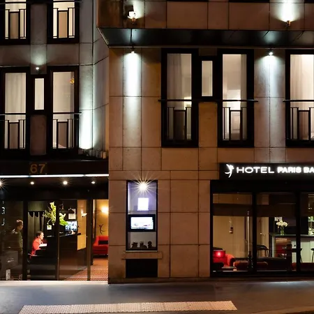 巴黎巴士底狱酒店 3*