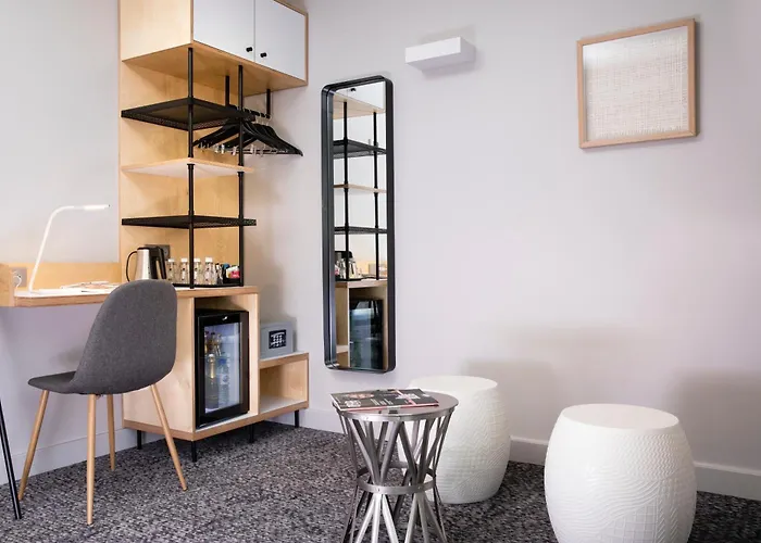 Hotell Bastille 3*