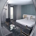 Bastille Hotel